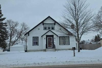 S Th St, Le Sueur, Preforeclosure Single-family Home S Th St, Le Sueur, Preforeclosure Single-family Home