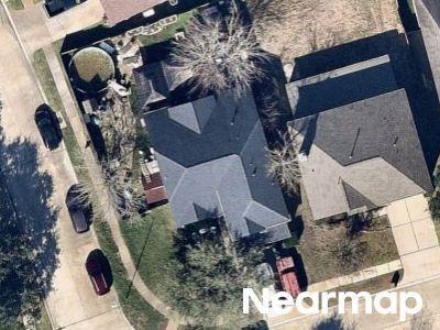 Crescent Pass Dr, Tomball, Preforeclosure Single-family Home