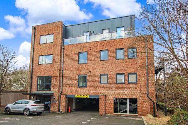 Harpers House, Challenge Court, 2 Bedroom Apartment