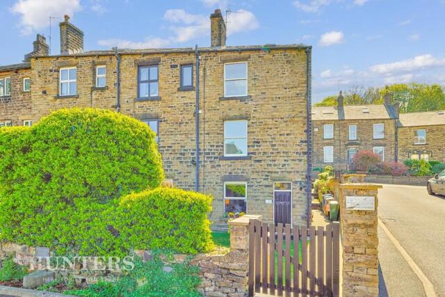 Huddersfield Road, Delph, 1 Bedroom Flat