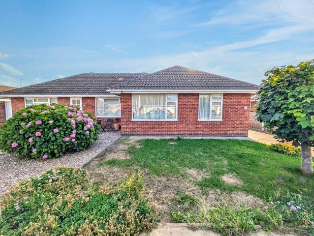 Kingsthorpe Crescent, Skegness, 2 Bedroom Bungalow
