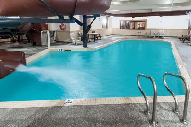East Lake Crescent Ne, Airdrie (ab), Canalta Airdrie, Hotel