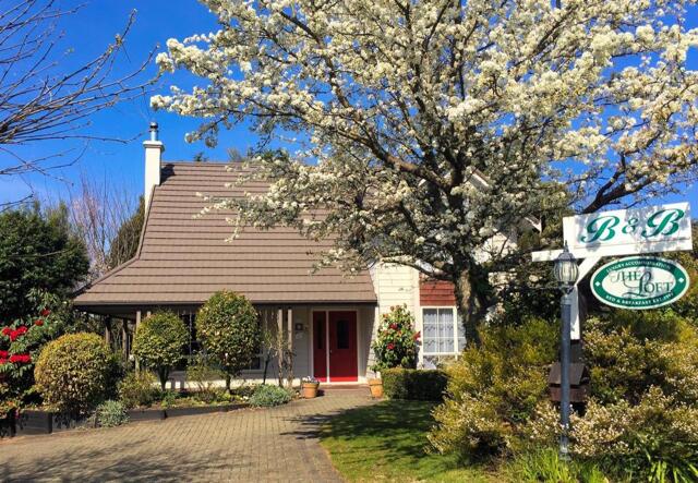 Wakeman Road,acacia Bay, Taupo, Taupo, The Loft, Guesthouse/bed