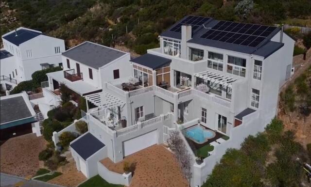 Simons Kloof, Simons Town, A Slice Of