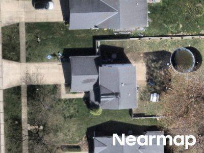 Beachfront Dr, Painesville, Preforeclosure Single-family Home