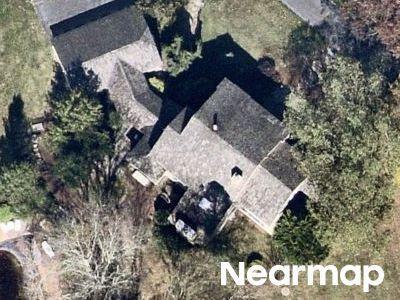 Three Ponds Ln, Newtown, Preforeclosure Property In