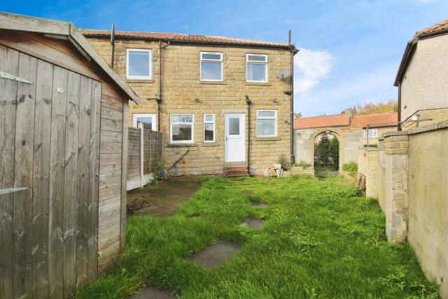 Aismunderby Road, Ripon, 3 Bedroom End Aismunderby Road, Ripon, 3 Bedroom End