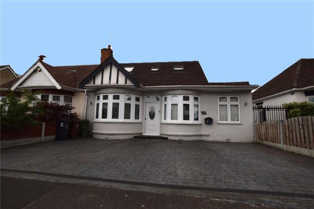 Adelaide Gardens, Chadwell Heath, 5 Bedroom Semi-detached Adelaide Gardens, Chadwell Heath, 5 Bedroom Semi-detached