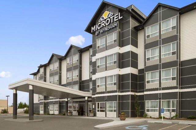 Th Street, Lloydminster (sk), Microtel Inn & Th Street, Lloydminster (sk), Microtel Inn &