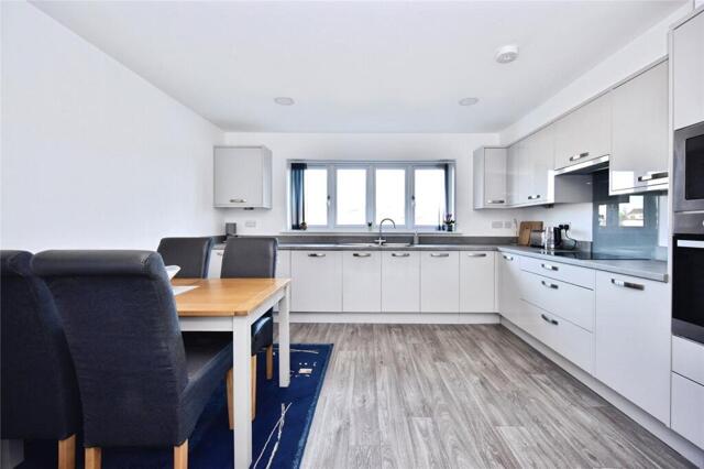 Granville Road, Sheerness, 2 Bedroom Town