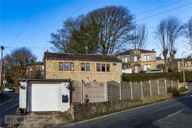Golcar, Brook Lane, Huddersfield, 3 Bedroom Detached