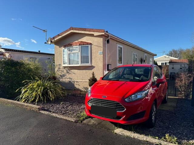 Edithmead, Windmill Close, Highbridge, 2 Bedroom Detached