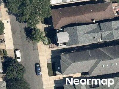 E Th St, Brooklyn, Preforeclosure Single-family Home