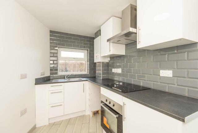St. Johns Road, Chesterfield, 2 Bedroom Apartment