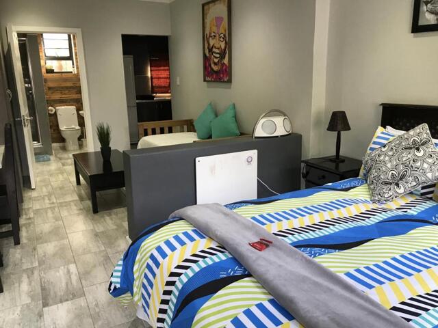 Th Avenue, Port Elizabeth, Relaxed City Living