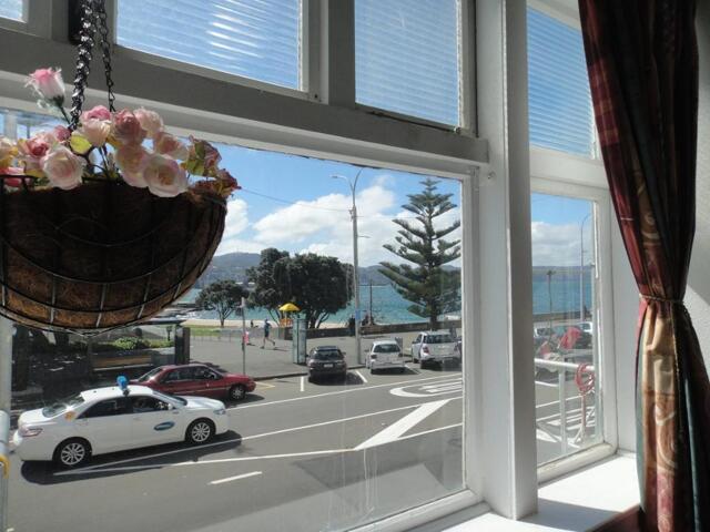 Oriental Parade, Oriental Bay, Wellington, The Bay House
