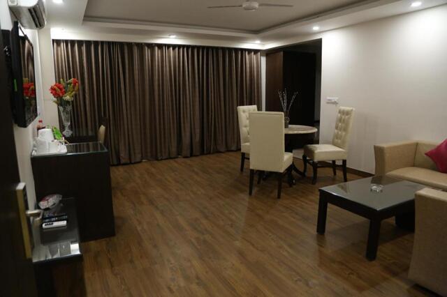 Rajpur Road, Dehradun, Hotel Central Palace