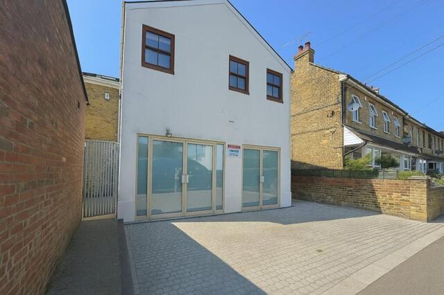 Rear Of Broadway, Leigh-on-sea, High Street Retail Rear Of Broadway, Leigh-on-sea, High Street Retail