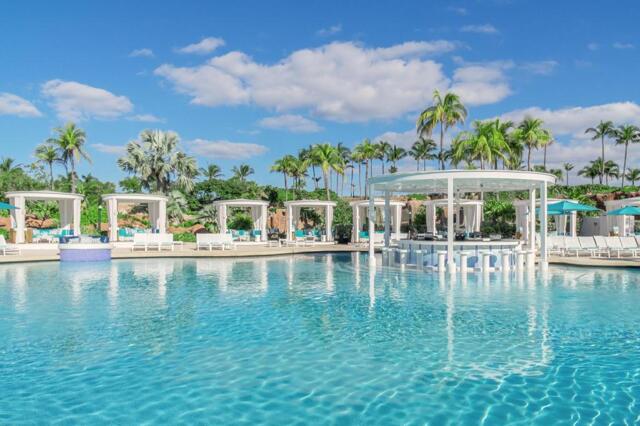 One Casino Drive, Suite,paradise Island, Bahamas, Nassau, The Coral At
