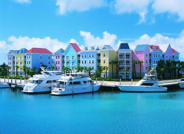 Casino Drive, Nassau, Harborside Resort &