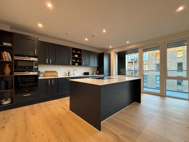 The Claves, Inglis Way, 2 Bedroom Flat