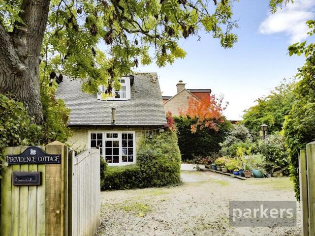 North Leigh, New Yatt Road, Witney, 4 Bedroom Detached