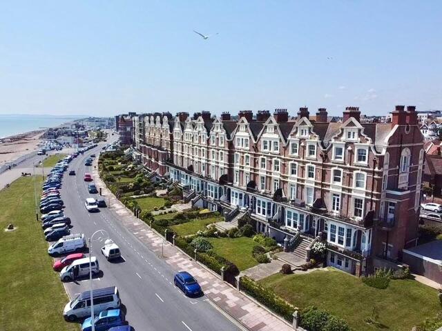 Knole Road, Bexhill-on-sea, 2 Bedroom Maisonette