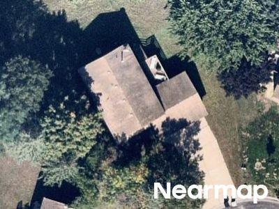Rhode Island Ct, Champlin, Preforeclosure Single-family Home