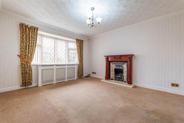 Grasmere Close, Euxton, 3 Bedroom Detached