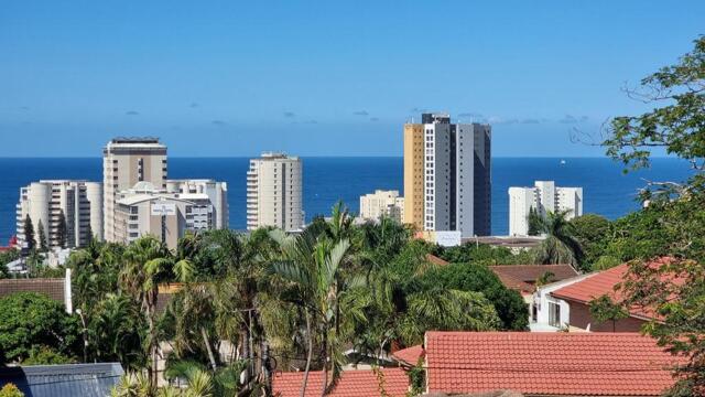 Hilken Drive, Durban, Crooked Tree Cottage Hilken Drive, Durban, Crooked Tree Cottage