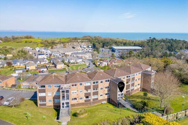 Langstone Close, Babbacombe, 2 Bedroom Apartment