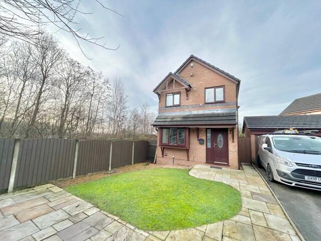 Bexhill Drive, Leigh, 3 Bedroom Detached