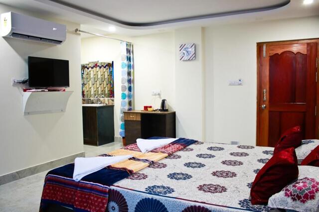 Near Joggers Park, Nayagaon Road, Andaman And Nicobar Islands, G K M
