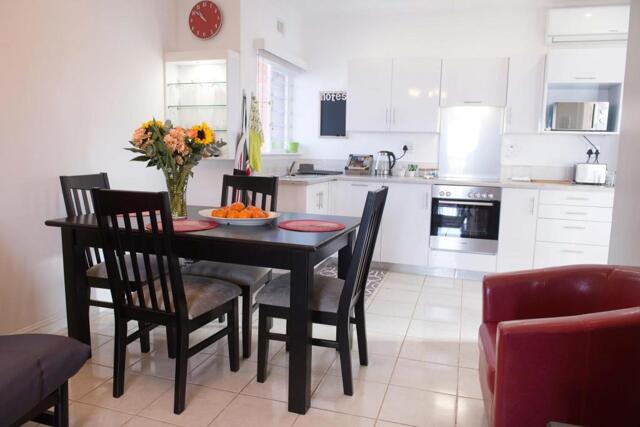 Anerley Road, Durban, Ocean View Apartment