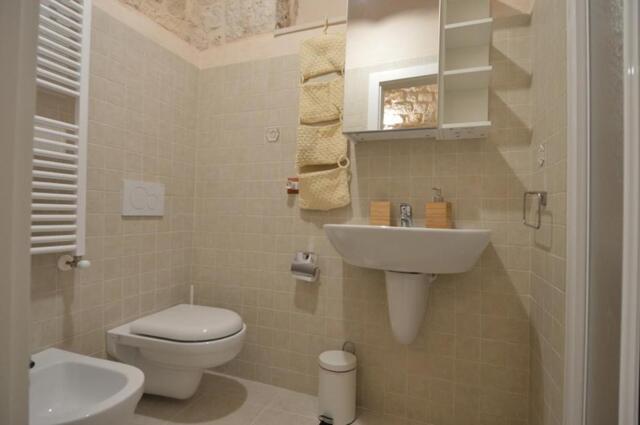 Via Ostuni, Martina Franca, Romantic Trullo W/