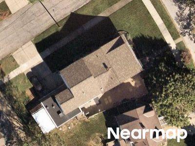 Johnson Ave, Bedford, Preforeclosure Single-family Home