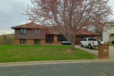 Burncrest Ct, Burnsville, Preforeclosure Single-family Home
