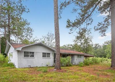 Apple Ln, Adel, Foreclosure Single-family Home