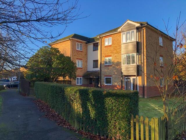 Tamarin Gardens, Cambridge, 1 Bedroom Apartment