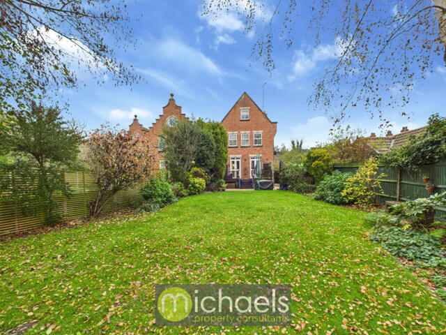 Bays Drive, Halstead, 5 Bedroom Detached
