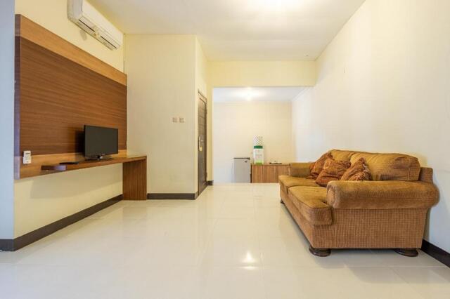 Jl. Pembangunan No., Jayawaras, Kec. Tarogong Kidul, Garut, Garut, Aleyra Hotel And