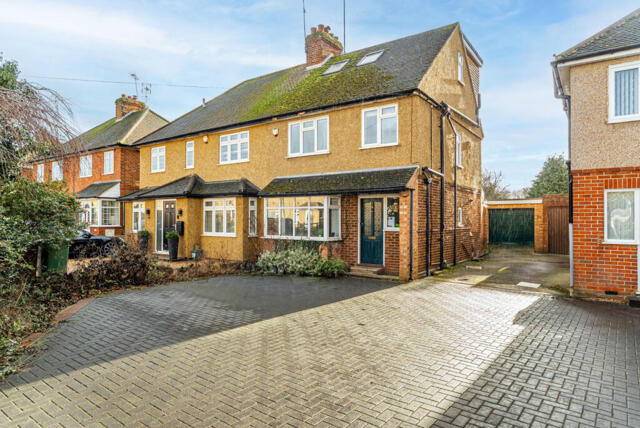 Colney Heath, Tollgate Road, St. Albans, 4 Bedroom Semi-detached