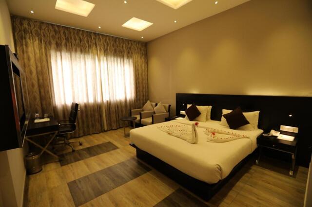 Ecr Road, Arch West Street, Velankanni -  . Tamilnadu, Vailankanni, Queens Inn Velankanni