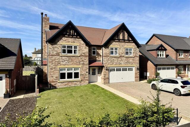 Romanby Drive, Darlington, 5 Bedroom Detached
