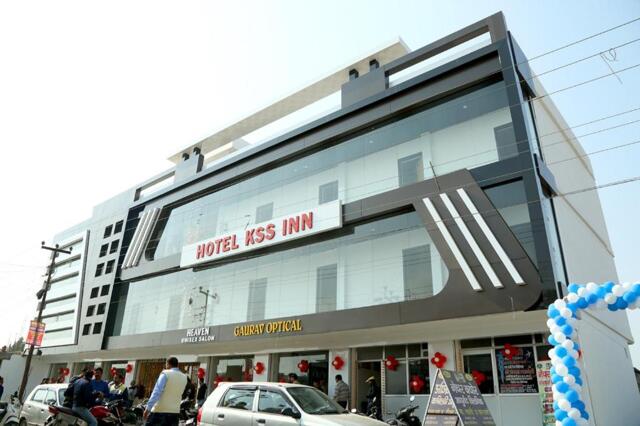 Dps Road, Kanharwala, Bhaniyawala (near Jolly Grant Airport), Dehradun, Hotel Kss Inn