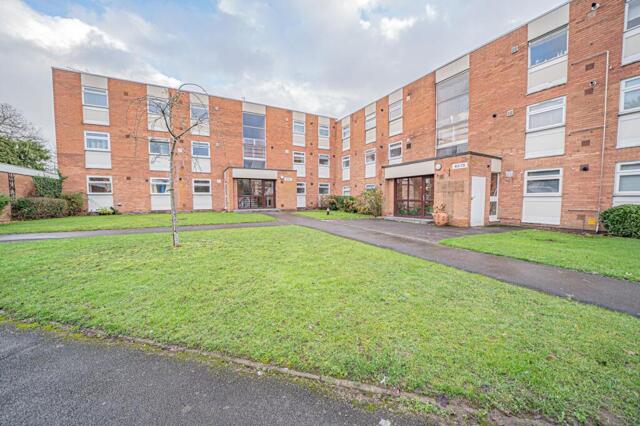 Touchwood Hall Close, Solihull, 2 Bedroom Apartment