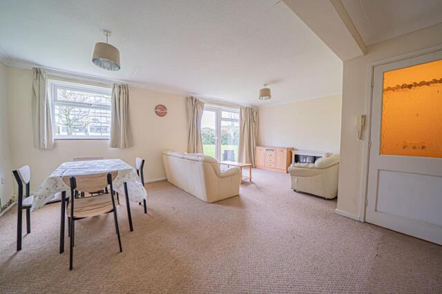 Touchwood Hall Close, Solihull, 2 Bedroom Apartment