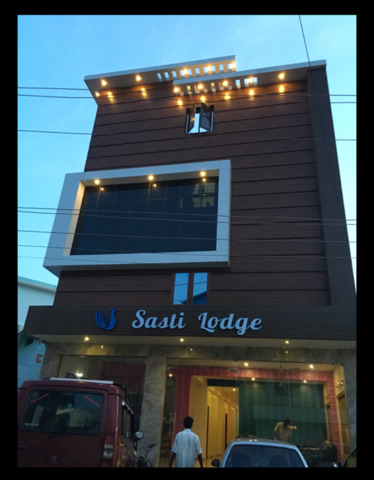 Emple Adivaram, Idumban Kovil Itteri Road,palani.(  Mtr  Minutes Walkable Distance In Temple), Palan