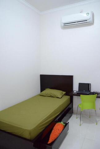 Jalan Anggrek Residence No. Bb, Tangerang, Guest Rooms @