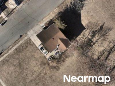 Elizabeth St, South River, Preforeclosure Single-family Home